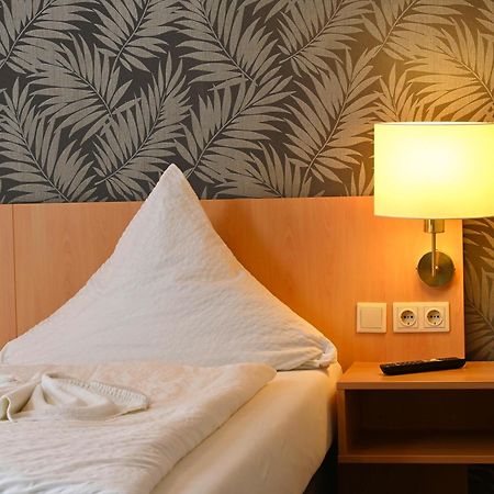 Hotel Kiekenstein Stahle Екстериор снимка