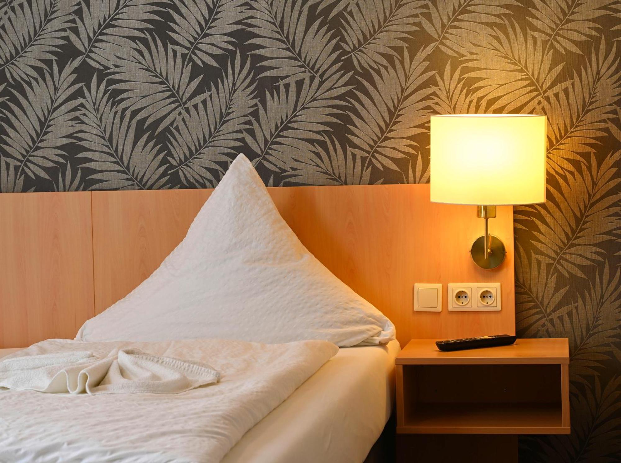 Hotel Kiekenstein Stahle Екстериор снимка